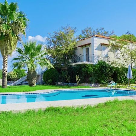 Villa Afroditi In Chania Near Airport With Private Pool, Free Wi-Fi, Souda Bay Views, Garden Oasis Kounoupidhianá Extérieur photo