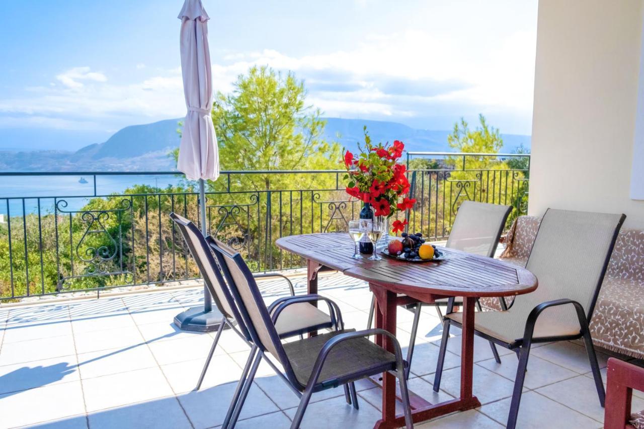 Villa Afroditi In Chania Near Airport With Private Pool, Free Wi-Fi, Souda Bay Views, Garden Oasis Kounoupidhianá Extérieur photo