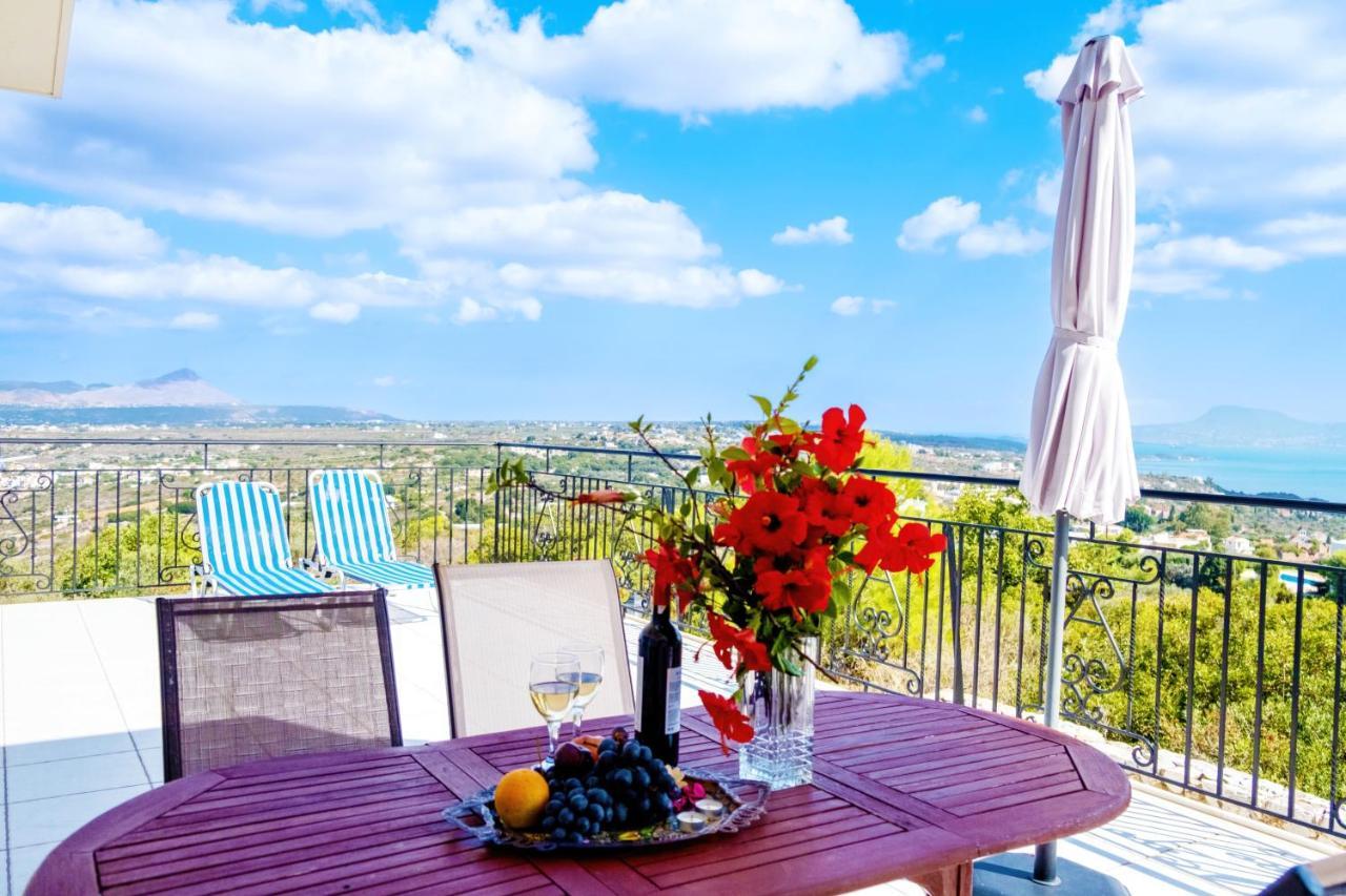 Villa Afroditi In Chania Near Airport With Private Pool, Free Wi-Fi, Souda Bay Views, Garden Oasis Kounoupidhianá Extérieur photo