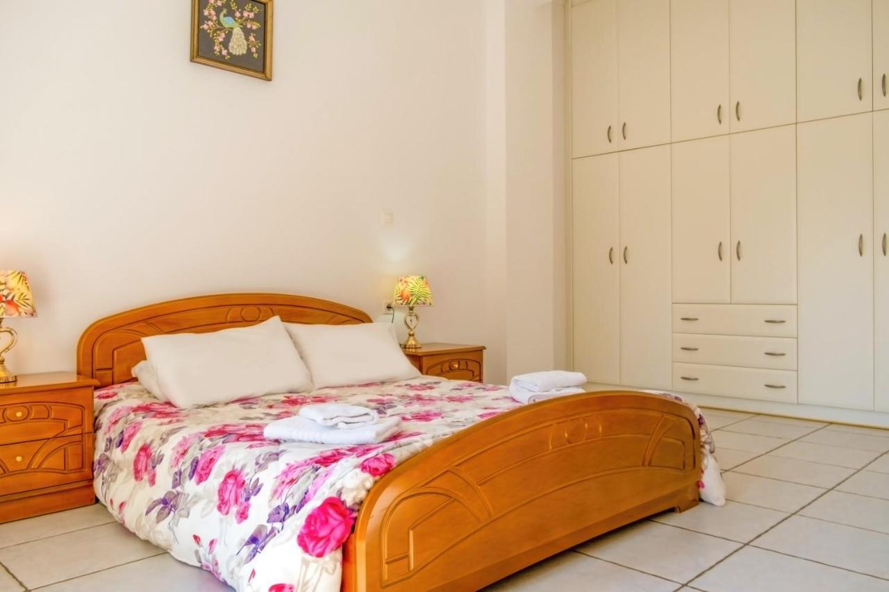 Villa Afroditi In Chania Near Airport With Private Pool, Free Wi-Fi, Souda Bay Views, Garden Oasis Kounoupidhianá Extérieur photo
